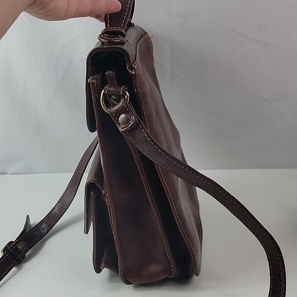 CHIARUGI Genuine Leather Men's Messenger Crossbody Bag - Picture 6 of 14